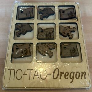 Wooden Tic-Tac-Oregon Game